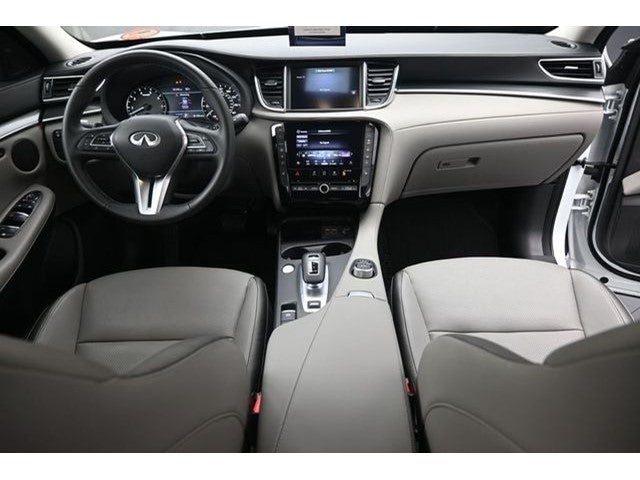 2025 INFINITI QX50 LUXE