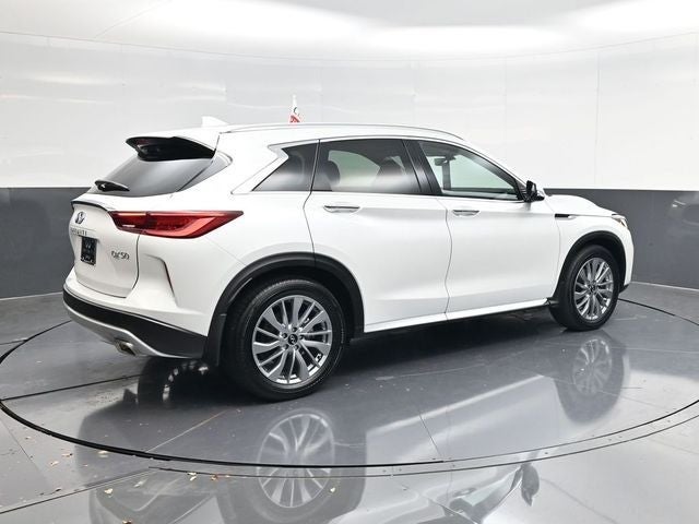 2025 INFINITI QX50 LUXE