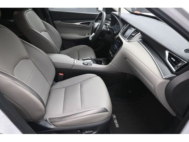 2025 INFINITI QX50 LUXE