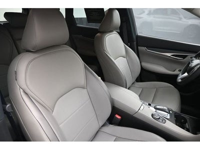 2025 INFINITI QX50 LUXE