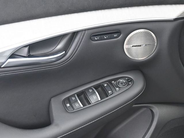 2023 INFINITI QX50 Sensory
