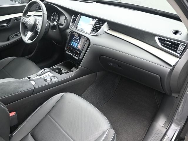 2023 INFINITI QX50 Sensory