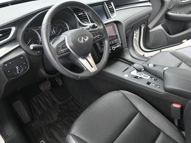 2023 INFINITI QX55 LUXE