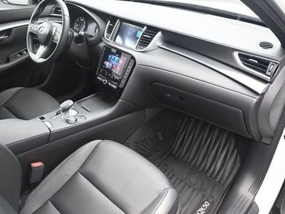 2023 INFINITI QX55 LUXE