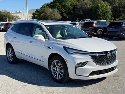 2022 Buick Enclave Avenir