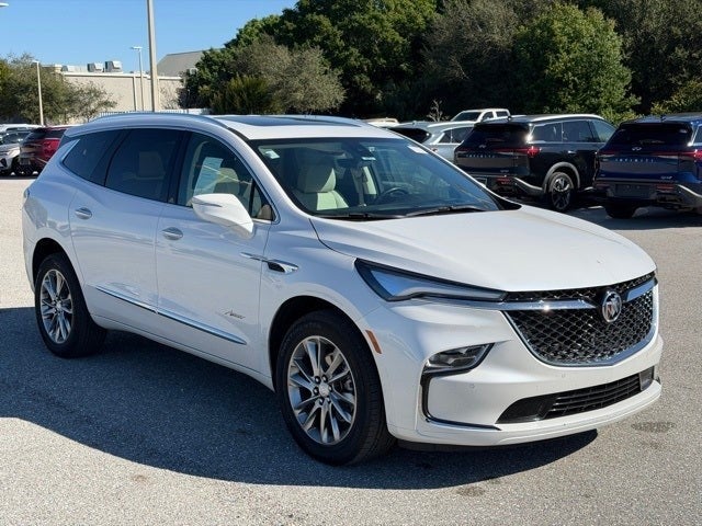 2022 Buick Enclave Avenir
