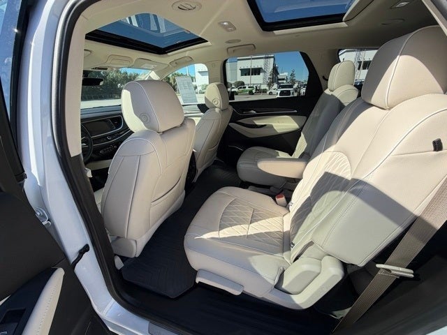 2022 Buick Enclave Avenir