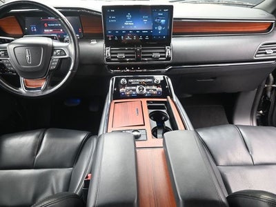 2024 Lincoln Navigator L Premiere