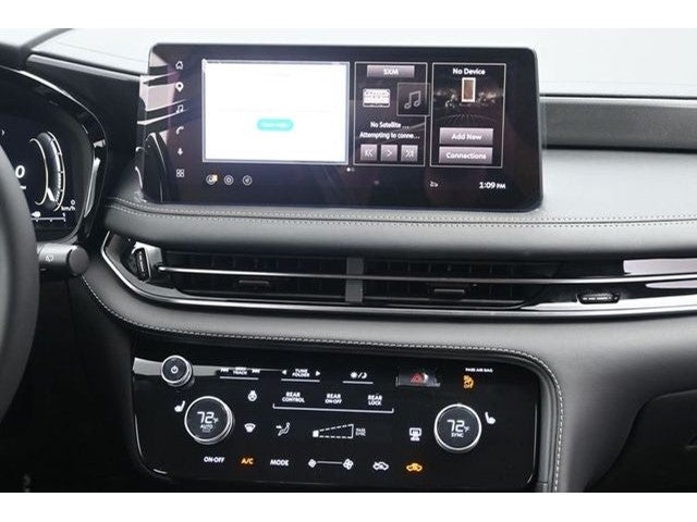 2027 INFINITI QX60 PURE
