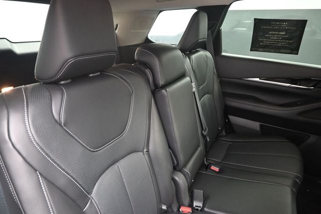 2025 INFINITI QX60 PURE