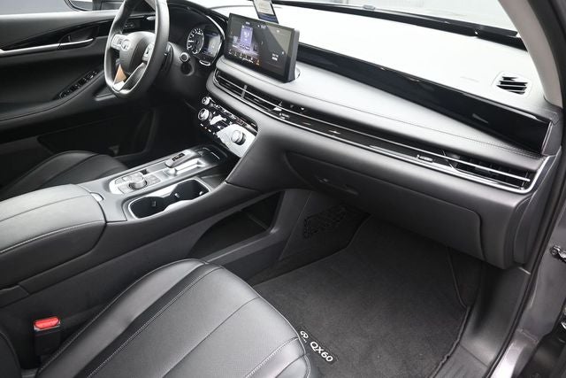 2025 INFINITI QX60 PURE