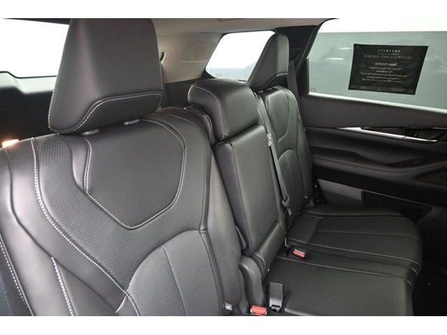 2025 INFINITI QX60 PURE