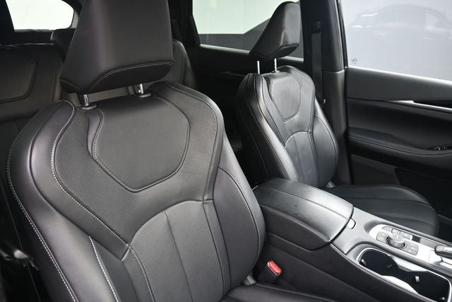 2025 INFINITI QX60 PURE