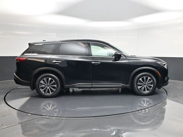 2025 INFINITI QX60 PURE