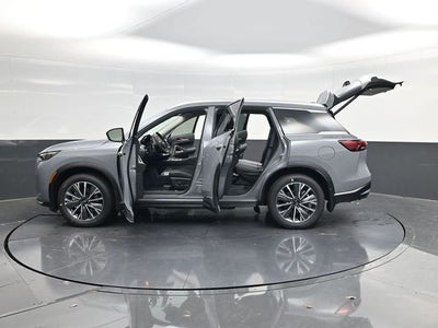 2027 INFINITI QX60 LUXE