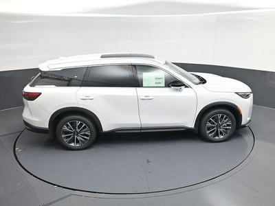 2027 INFINITI QX60 LUXE