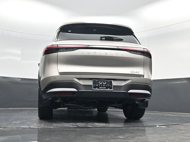 2027 INFINITI QX60 LUXE