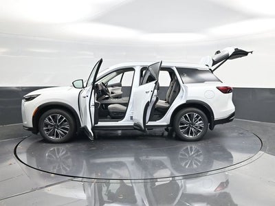2027 INFINITI QX60 LUXE