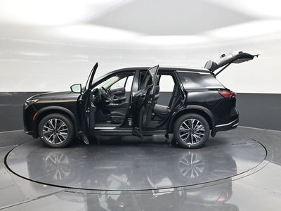 2027 INFINITI QX60 LUXE
