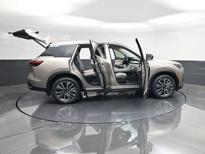 2027 INFINITI QX60 LUXE