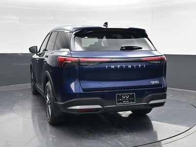 2027 INFINITI QX60 LUXE