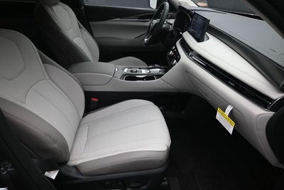 2027 INFINITI QX60 LUXE