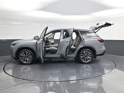 2027 INFINITI QX60 LUXE