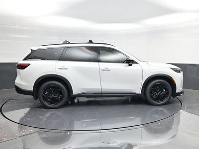 2027 INFINITI QX60 LUXE