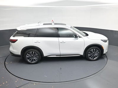 2026 INFINITI QX60 LUXE
