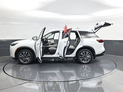 2026 INFINITI QX60 LUXE