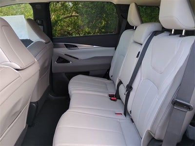 2026 INFINITI QX60 LUXE