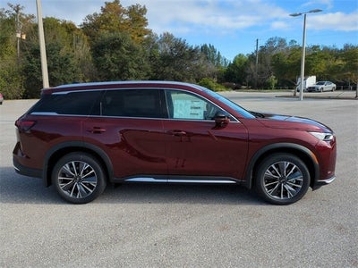 2026 INFINITI QX60 LUXE