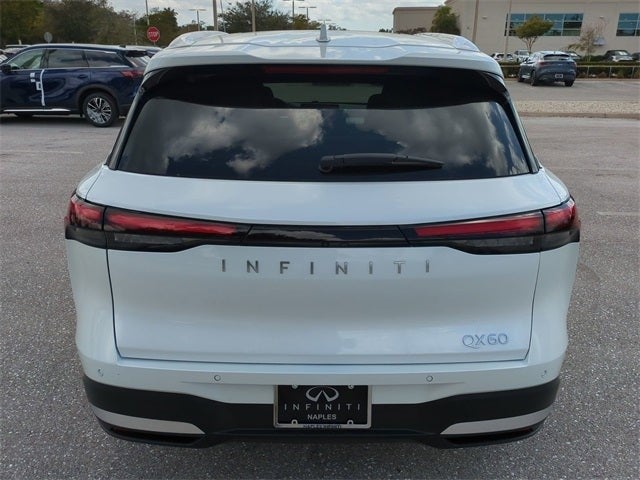 2026 INFINITI QX60 LUXE