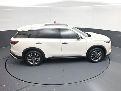 2025 INFINITI QX60 LUXE