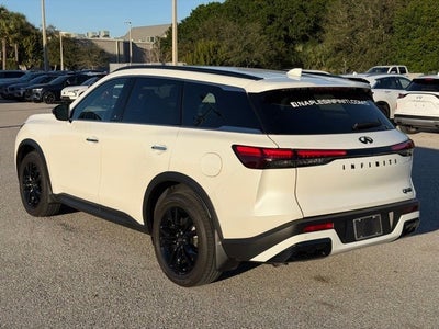 2025 INFINITI QX60 LUXE