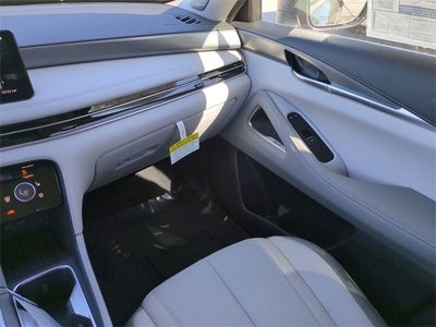 2026 INFINITI QX60 LUXE