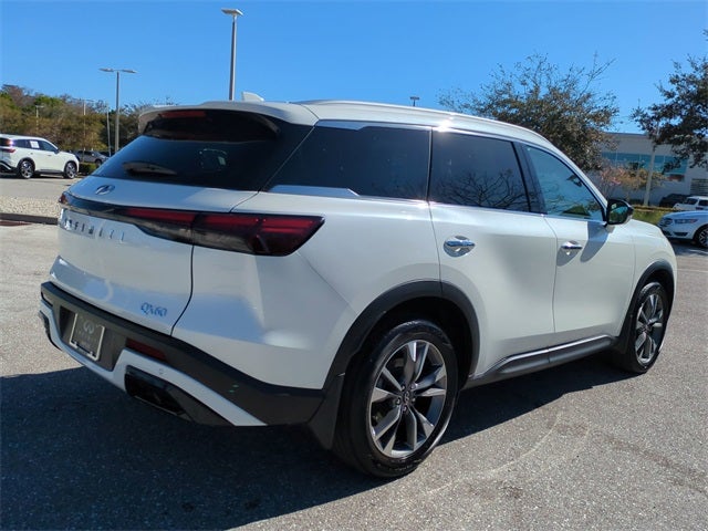 2025 INFINITI QX60 LUXE