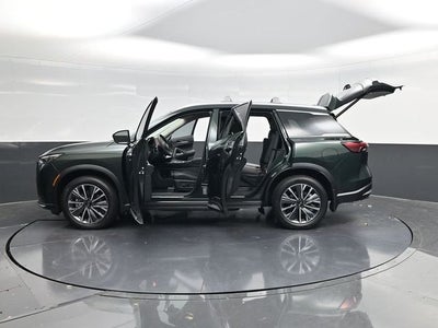 2026 INFINITI QX60 LUXE