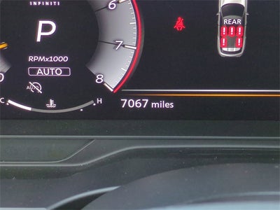 2025 INFINITI QX60 LUXE