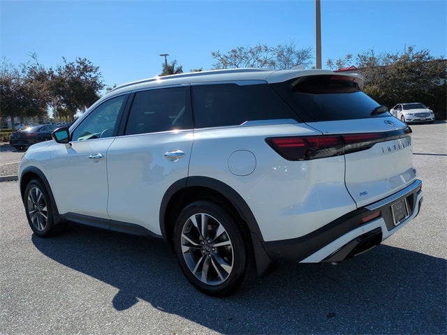 2025 INFINITI QX60 LUXE