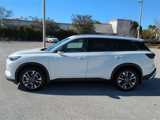 2025 INFINITI QX60 LUXE