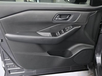 2025 Nissan Rogue S