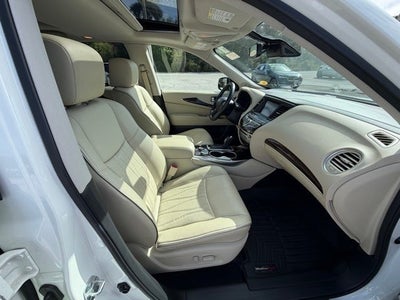 2017 INFINITI QX60 Base