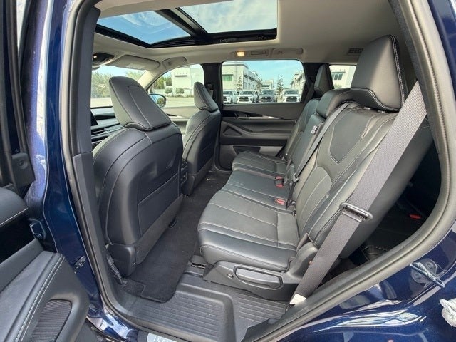 2023 INFINITI QX60 PURE