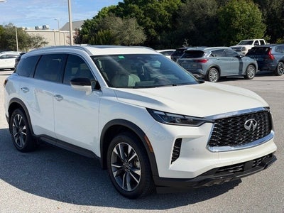 2023 INFINITI QX60 LUXE