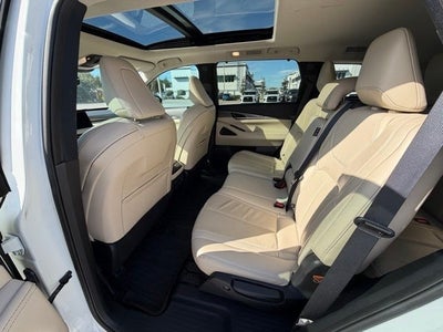 2023 INFINITI QX60 LUXE