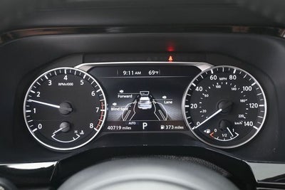 2025 Nissan Pathfinder SV