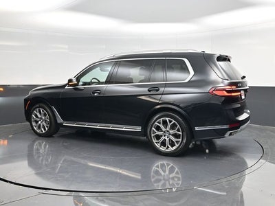 2025 BMW X7 xDrive40i