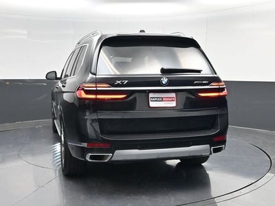2025 BMW X7 xDrive40i
