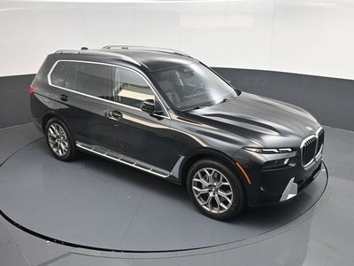 2025 BMW X7 xDrive40i